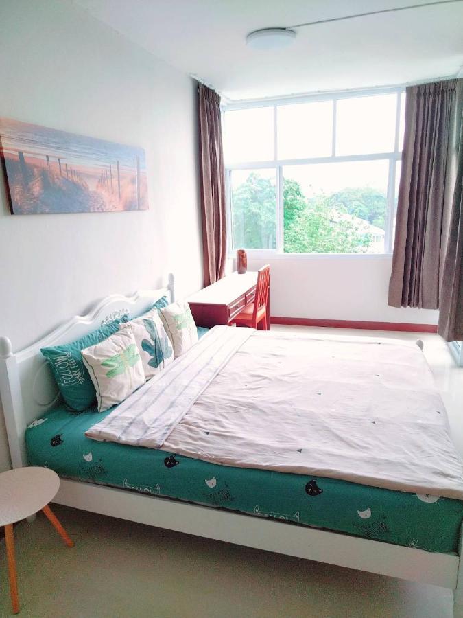 Supanich Condo Opposite The Train Station Chiangmai Chiang Mai Esterno foto